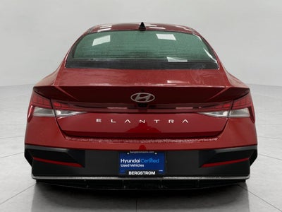 2025 Hyundai Elantra SEL Convenience IVT