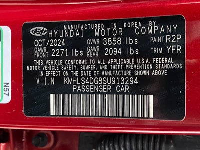 2025 Hyundai Elantra SEL Convenience IVT