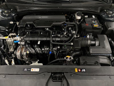 2025 Hyundai Elantra SEL Convenience IVT