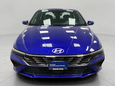 2025 Hyundai Elantra SEL Convenience IVT