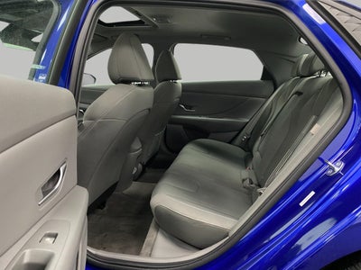 2025 Hyundai Elantra SEL Convenience IVT