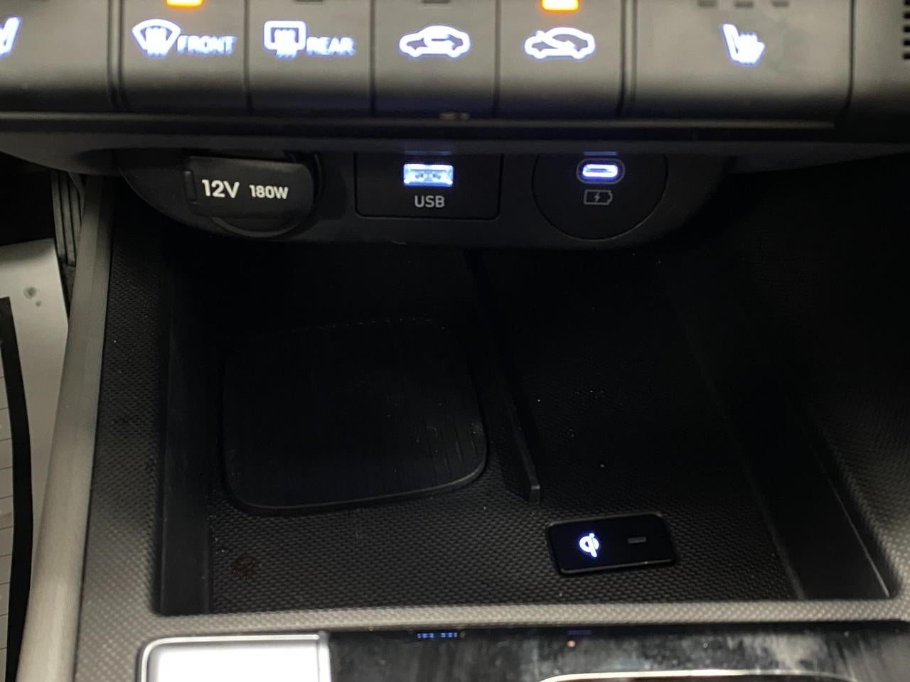 2025 Hyundai ELANTRA SEDAN