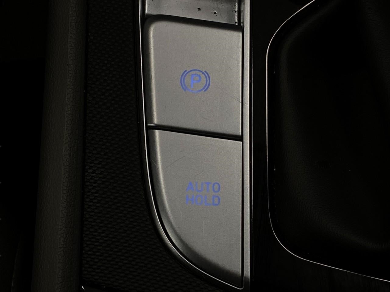 2025 Hyundai ELANTRA SEDAN