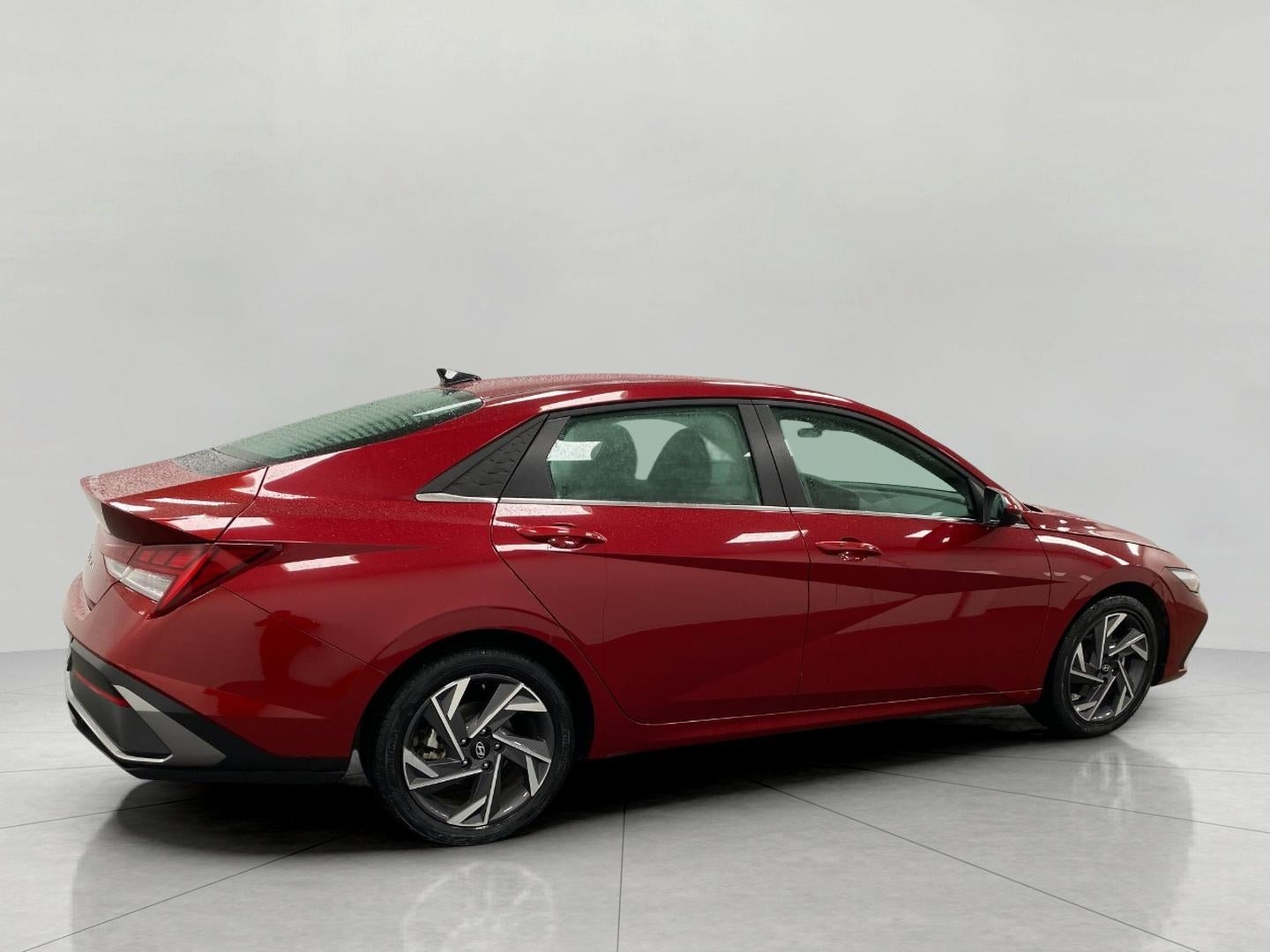 2025 Hyundai ELANTRA SEDAN