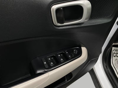 2025 Hyundai Venue SEL IVT