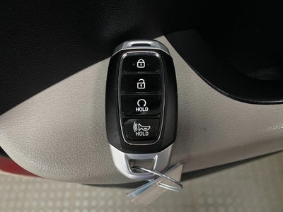 2025 Hyundai Venue SEL IVT