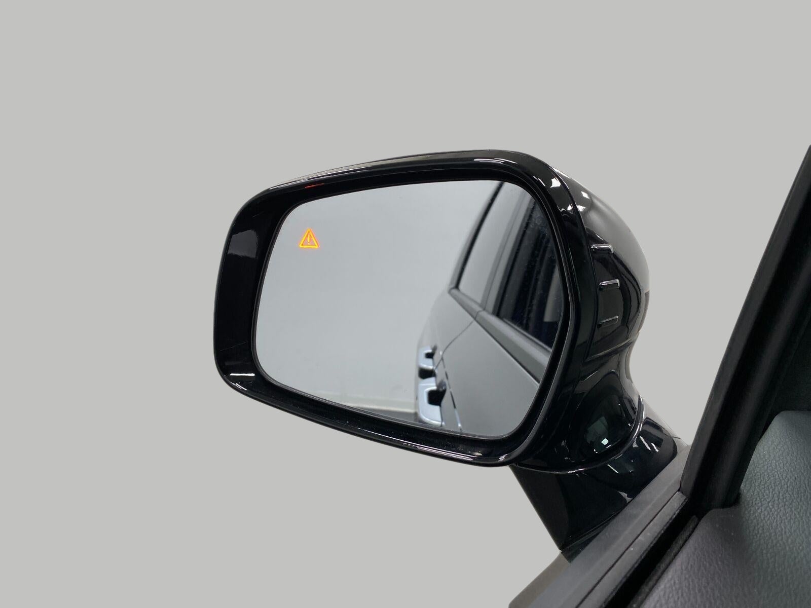 2026 Kia Carnival LXS FWD