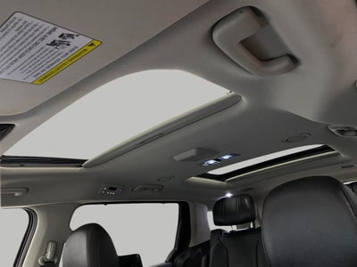 2022 Kia Carnival SX FWD