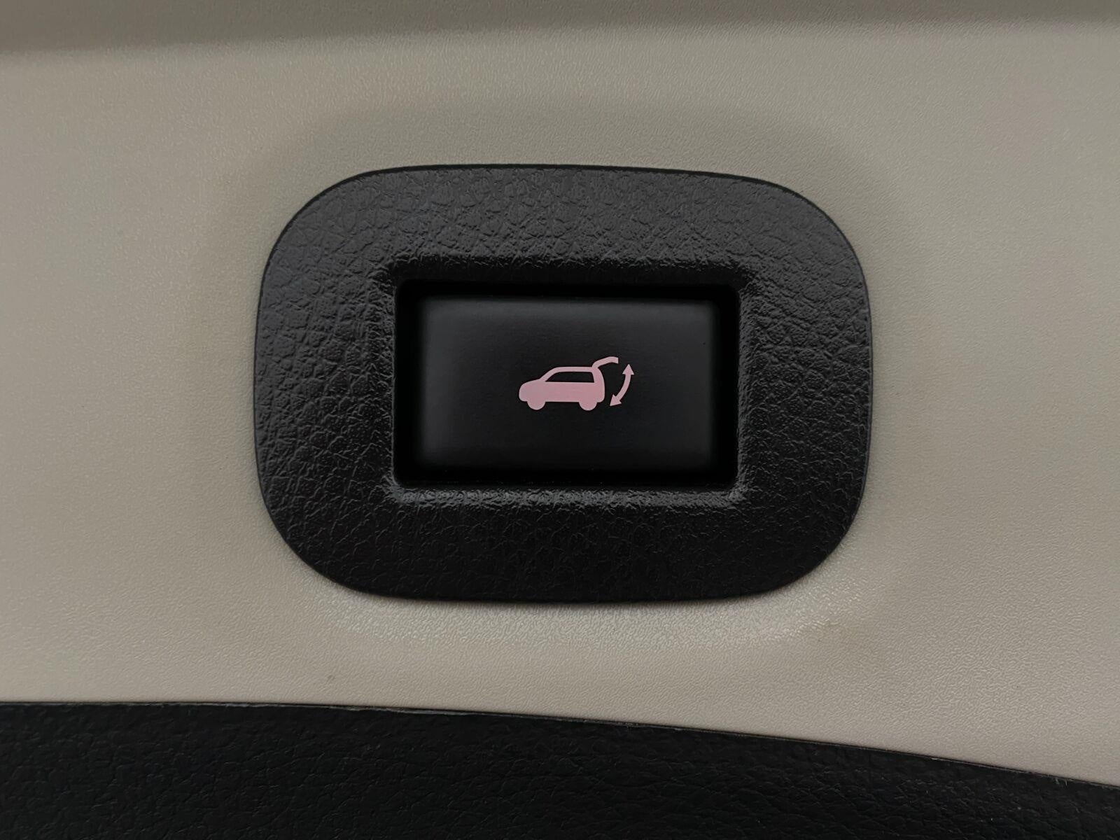 2018 Nissan Rogue FWD SV
