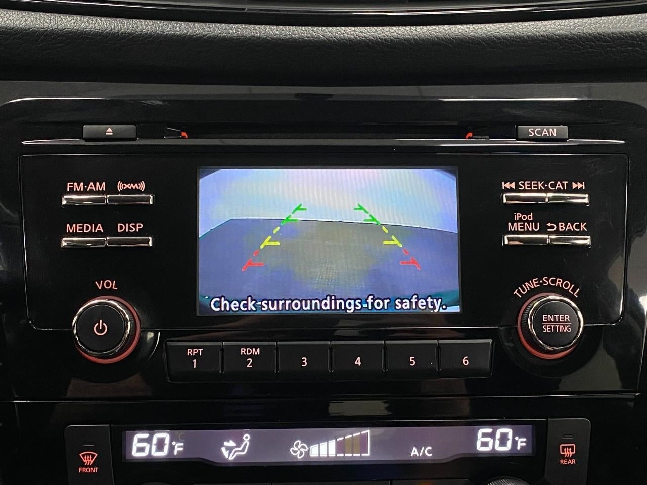 2017 Nissan Rogue AWD SV