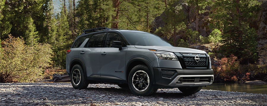 NISSAN Pathfinder Bergstrom Nissan of Appleton in Appleton WI